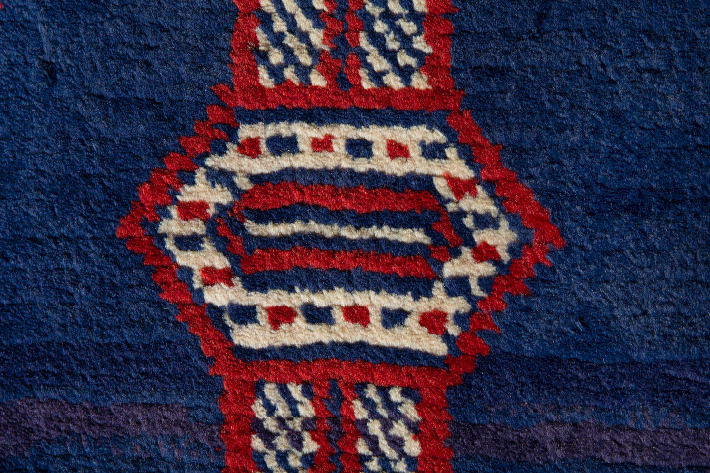 2724 - 2' x 2'7"