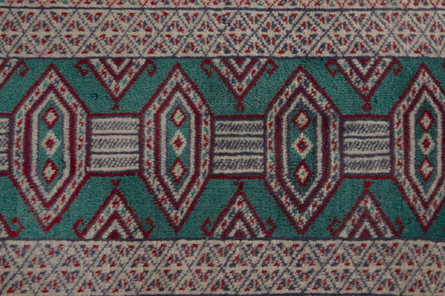 2733 - 2'1" x 2'11"
