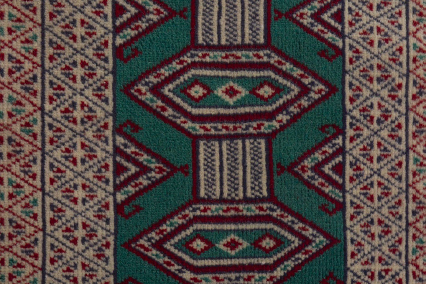 2788 - 2' x 2'11"