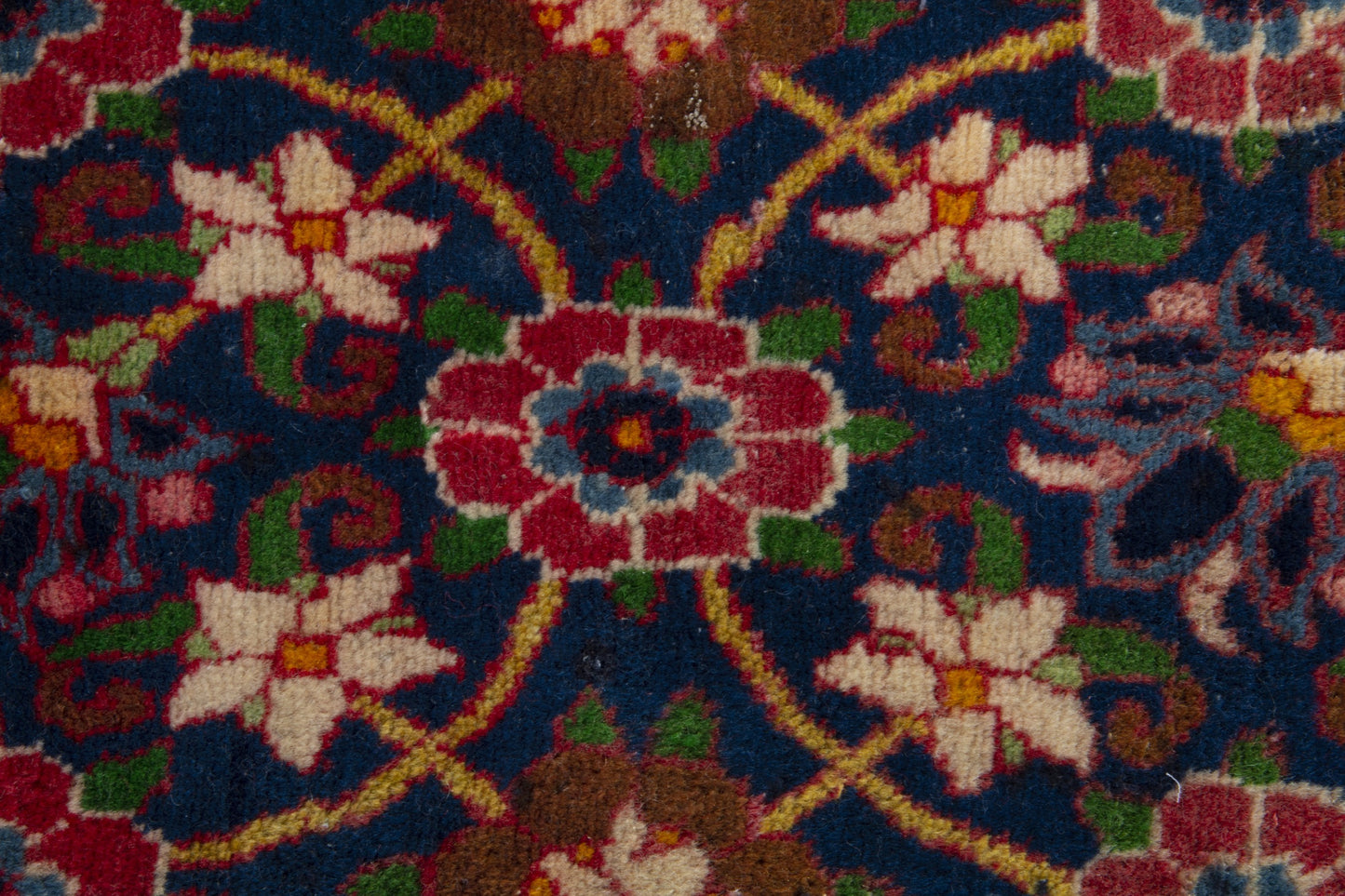 2795 - 2' x 2'7"