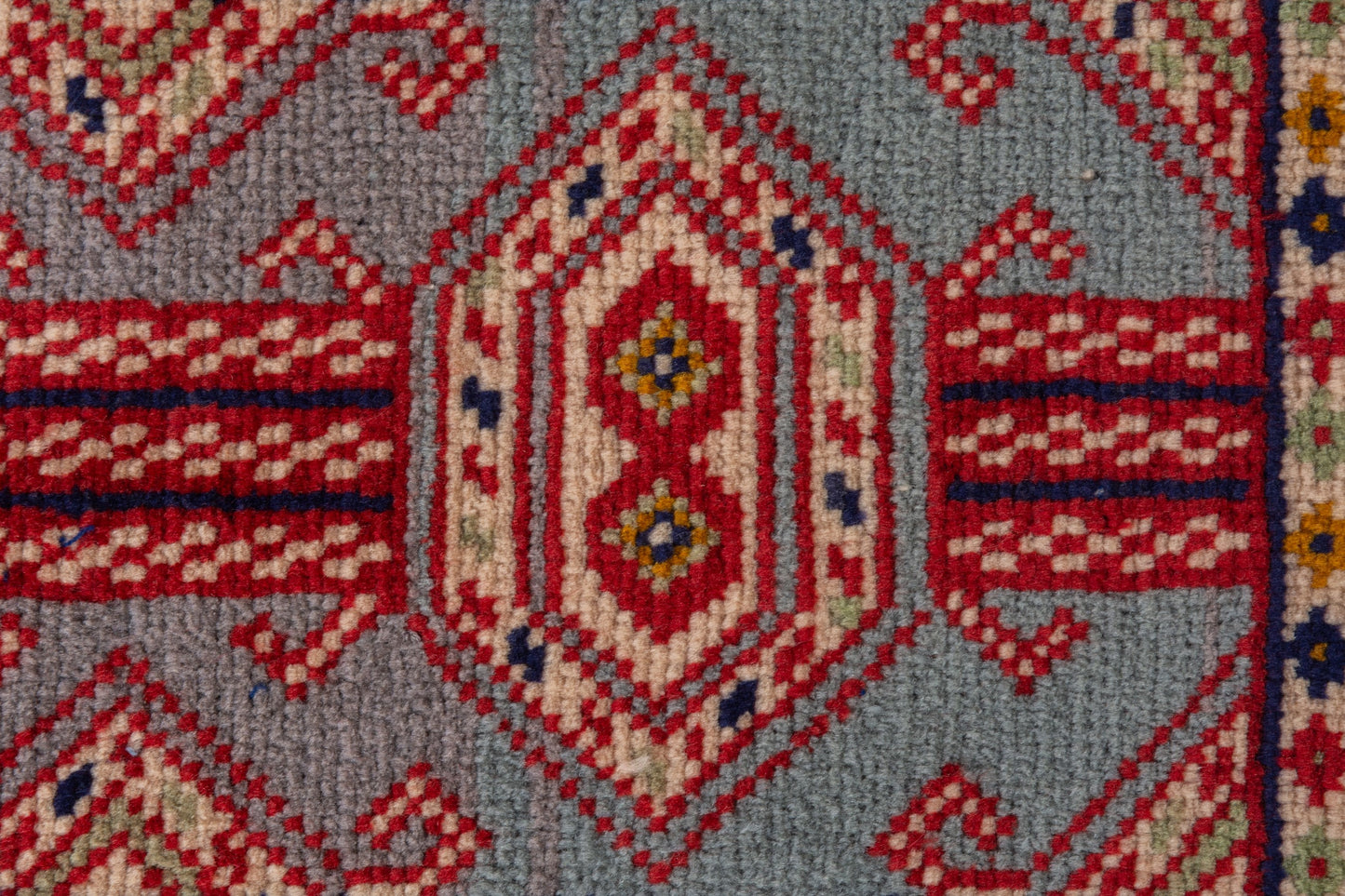 2841 - 1'10" x 2'9"