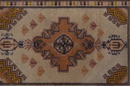 2881 - 2'2" x 3'1"