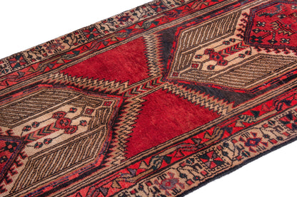 3130 - 2'11" x 10'6"