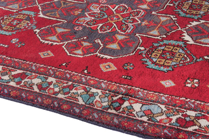 3137 - 3'11" x 10'10"