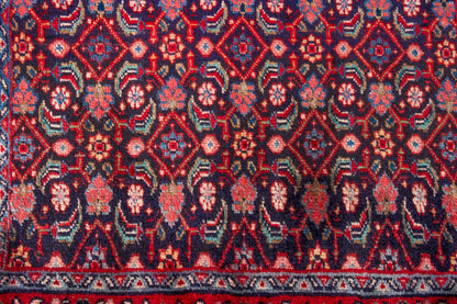 3203 - 3'8" x 10'10"