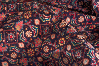 3203 - 3'8" x 10'10"