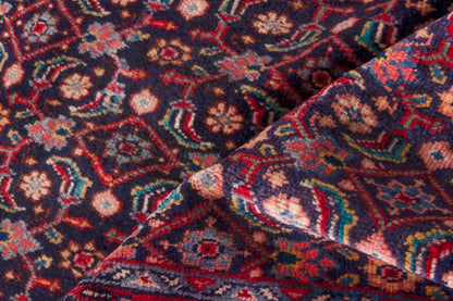 3203 - 3'8" x 10'10"