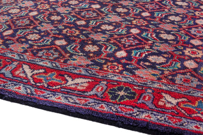 3203 - 3'8" x 10'10"