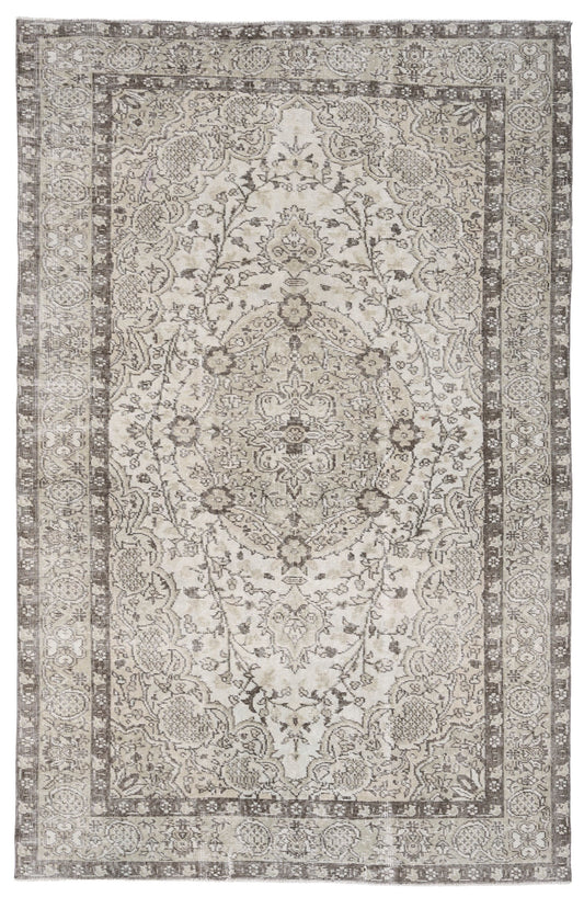3261 - 5'9" x 8'10"