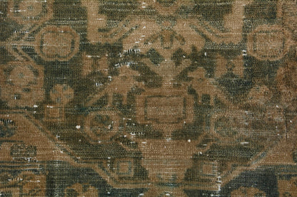 3313 - 3'10" x 18'3"