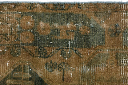 3313 - 3'10" x 18'3"