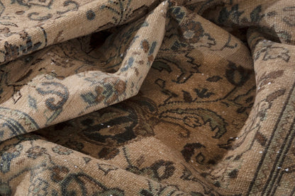 3315 - 3'10" x 18'10"