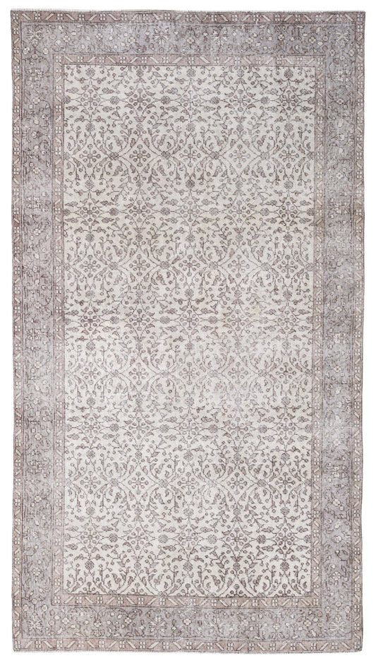 3340 - 4'9" x 8'3"