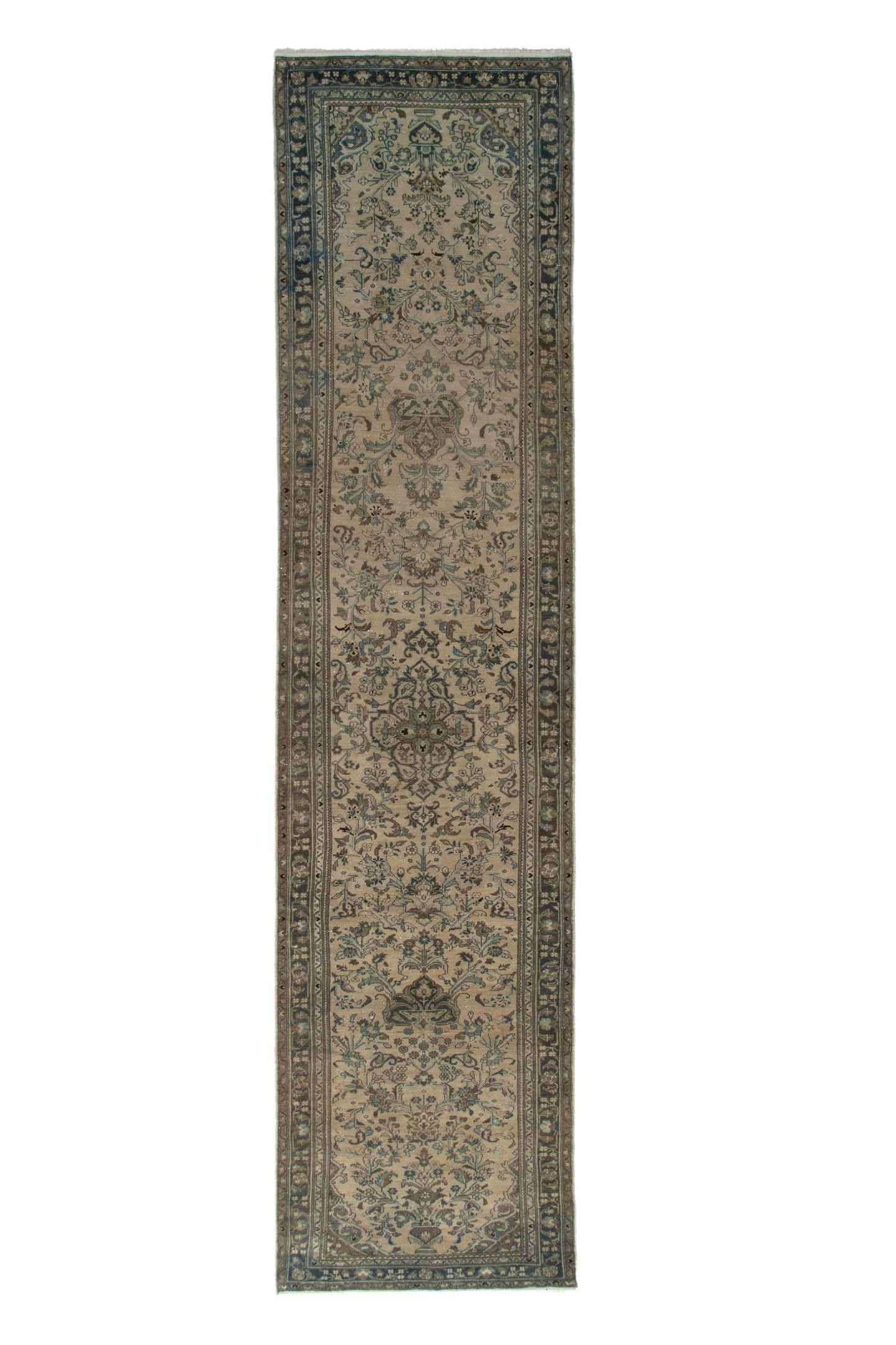 6378 - 3'9" x 17'5"