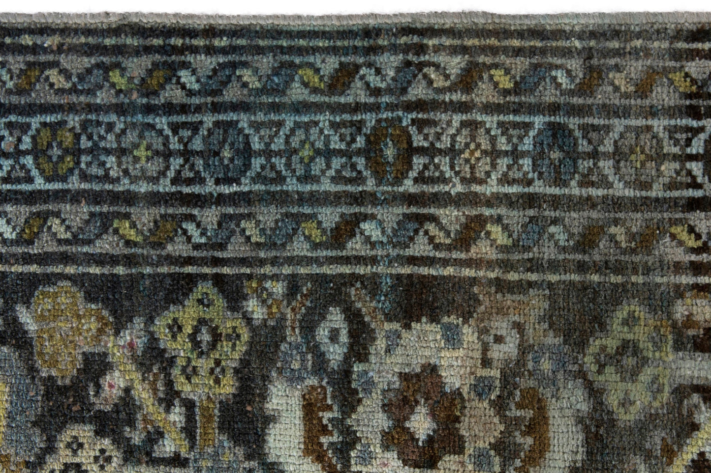 3381 - 3'10" x 6'11"