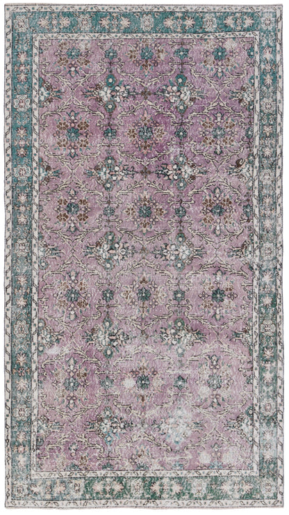 8705 - 4'11" x 8'11"