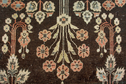 3426 - 4'11" x 12'11"