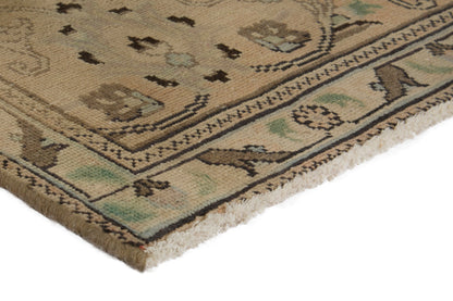 3487 - 9'10" x 12'8"