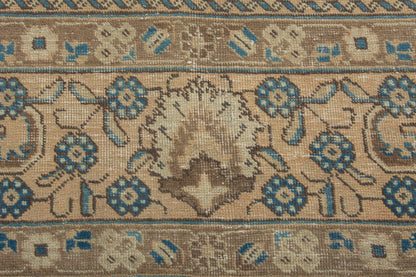 3512 - 8'11" x 12'10"