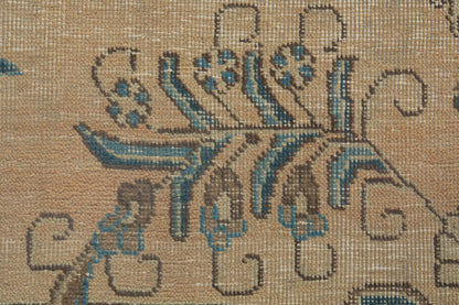 3512 - 8'11" x 12'10"