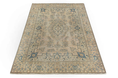 3512 - 8'11" x 12'10"