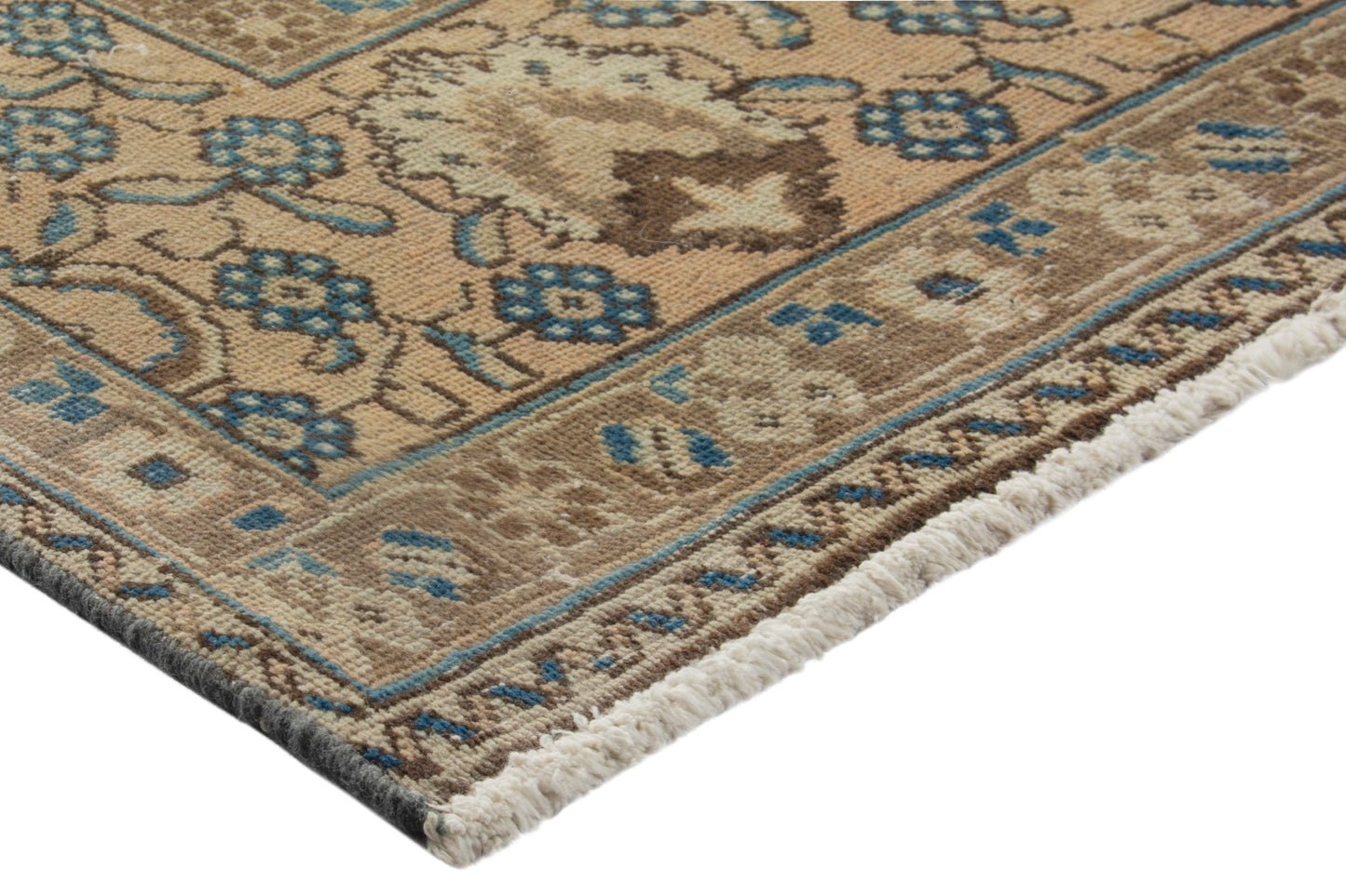 3512 - 8'11" x 12'10"