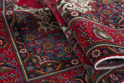 3533 - 9'11" x 13'1"