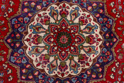 3537 - 7'7" x 10'11"