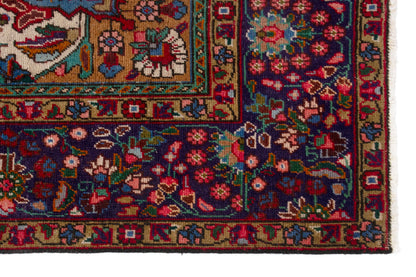 3537 - 7'7" x 10'11"