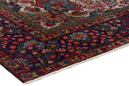 3537 - 7'7" x 10'11"