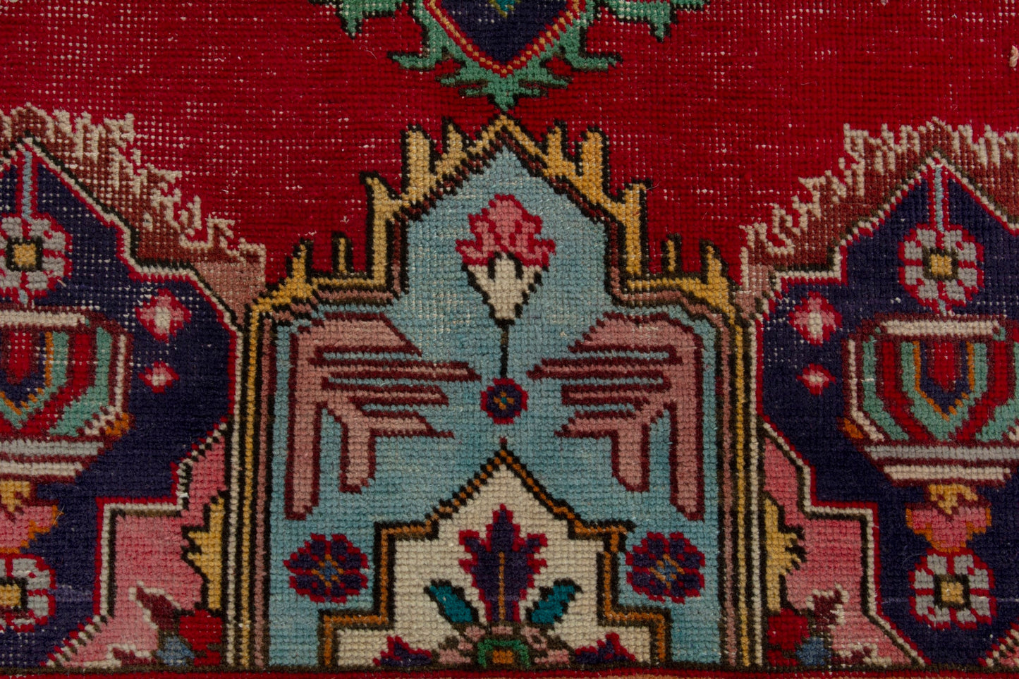 6545 - 9'10" x 9'10"