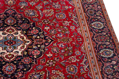 3550 - 7'10" x 11'10"