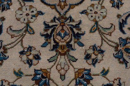 3552 - 7'11" x 11'9"