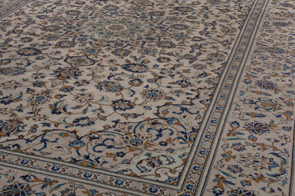 3552 - 7'11" x 11'9"