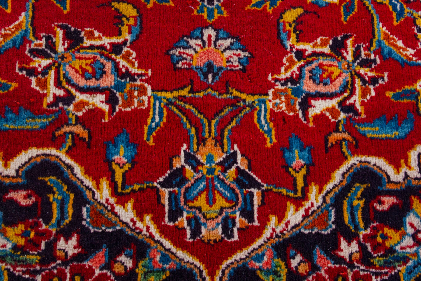 3557 - 10'2" x 12'10"