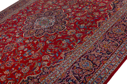 3557 - 10'2" x 12'10"