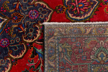 3560 - 9'11" x 12'6"