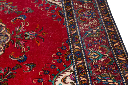 3560 - 9'11" x 12'6"