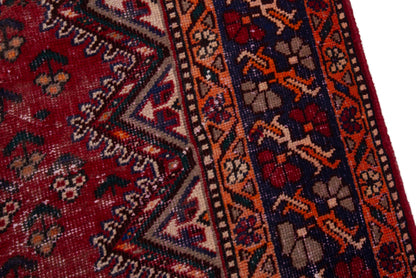 3670 - 6'11" x 10'3"