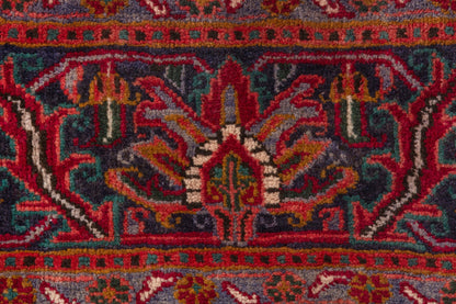 3701 - 6'11" x 9'10"