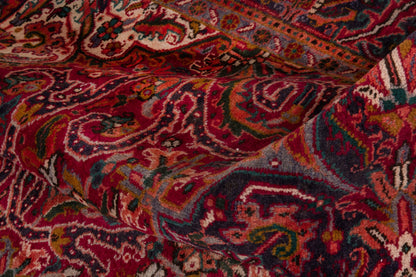 3701 - 6'11" x 9'10"