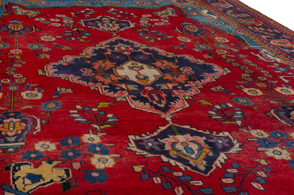 3718 - 6'8" x 10'11"