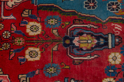 3718 - 6'8" x 10'11"