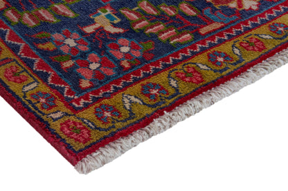 3718 - 6'8" x 10'11"