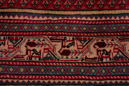 3739 - 7'3" x 10'11"