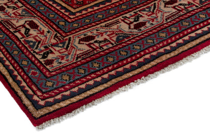 3739 - 7'3" x 10'11"