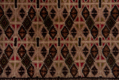 3824 - 3'11" x 1'10"