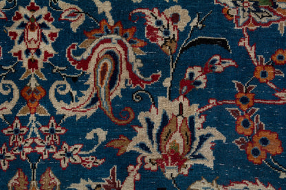 3904 - 9'9" x 13'11"