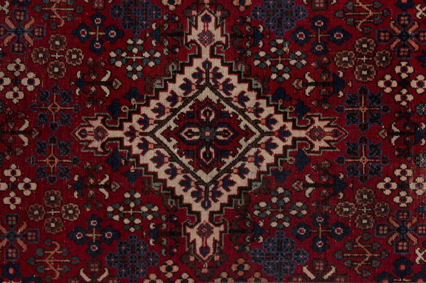 3976 - 1'10" x 4'11"