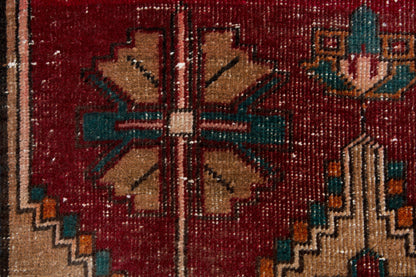 4028 - 2'11" x 9'10"